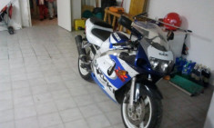 Vand suzuki gsxr srad 600 foto