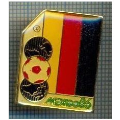 35 INSIGNA - MEXICO 86 -echipa de fotbal a Germaniei -starea care se vede