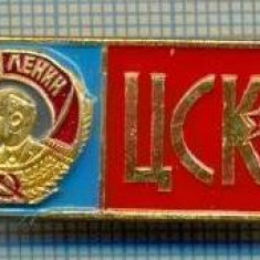 23 INSIGNA - T.S.K.A. (MOSCOVA -U.R.S.S.) -LENIN -fotbal -starea care se vede