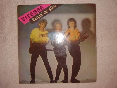 DISC L..P. VINIL VITESSE ~ keepin&amp;#039; alive foto