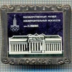161 INSIGNA -OLIMPICA-MOSCOVA -MUZEUL PUSCHIN(scriere chirilica) -starea care se vede