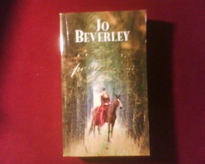 Jo Beverley Fericire periculoasa foto