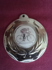 medalie sport verde pentru biciclete martie 2009 de colectie fan hobby foto