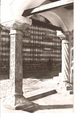 CPI (B1141) MANASTIREA COZIA ( SEC. XIV ), COLOANE LA FINTINA LUI NEAGOE BASARAB, NECIRCULATA, RPR foto