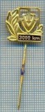 224 INSIGNA - IVV 3000 km Distance Awards Hat Lapel Pin (drumetie ?) -starea care se vede