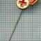 221 INSIGNA -CRUCEA ROSIE -starea care se vede