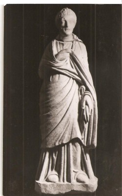 CPI (B1125) MUZEUL DE ARHEOLOGIE CONSTANTA, STATUIE DE MARMURA DIN EPOCA ROMANA, SEC. II - III e.n., SCRISA SI NECIRCULATA, RPR foto