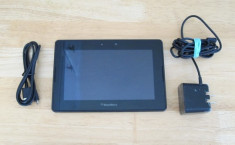 Vand Blackberry Playbook 32gb pachet complet cu garantie foto