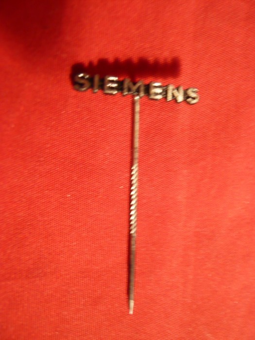 Insigna veche SIEMENS , L= 2,1 cm