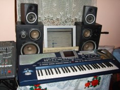Boxe Romanesti ELECTRONICA INDUSTRIALA JAZZ HI-FI 40/60 VA 4 Ohmi foto
