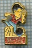 582 INSIGNA - BOWLING PRESSE - SPORTIVA - interesanta -starea care se vede