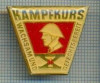698 INSIGNA - KAMPFKURS -DDR -militara -starea care se vede