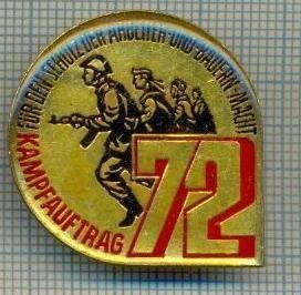 716 INSIGNA -MILITARA - KAMPFAUFTRAG 72 -RDG -starea care se vede foto