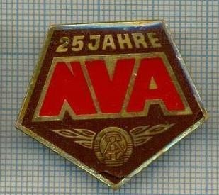 715 INSIGNA -MILITARA - 25 JAHRE -NVA -RDG -starea care se vede
