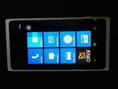 nokia lumia 800---800ron!!! foto