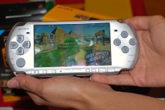 Vand PSP 3000 modat foto