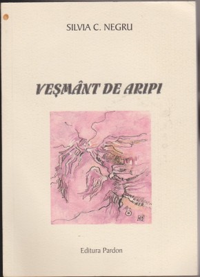 (E1101) - SILVIA C. NEGRU - VESMANT DE ARIPI foto