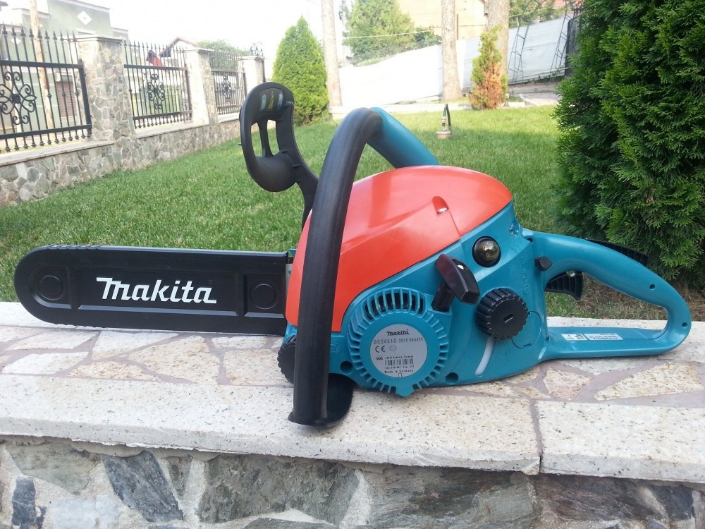 Drujba MAKITA DCS4610 | arhiva Okazii.ro