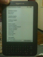 Kindle Keyboard 3G, 3G Gratuit + Wi-Fi, 6&amp;quot; Ecran E Ink foto