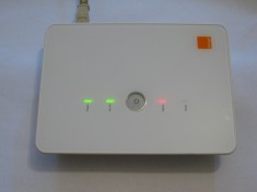 Huawei B560 Wireless Gateway Router wifi cu modem 3g mifi Flybox Orange foto