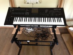 Yamaha Motif XF 6 foto