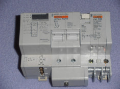 TELERUPTOR CONTACTOR INTRERUPATOR DIFERENTIAL MERLIN GERIN REFLEX XC40 VIGI32 0.030A foto