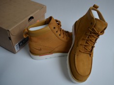 Ghete NIKE , Bocanci NIKE KINGMAN , COD 525387-760, PIELE 100% foto