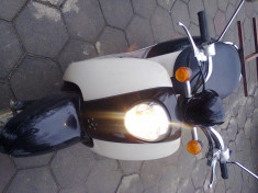 Scuter Honda Scoopy retro 49 cmc, 4 timpi, f economic, an 2002 foto