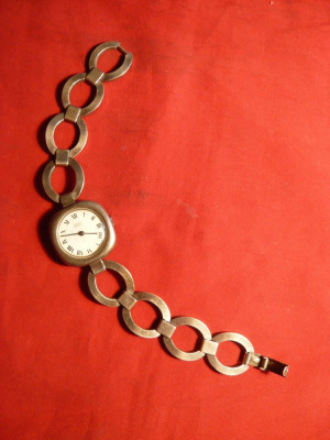 Ceas din argint ,cu bratara , marca Emka Geneve foto