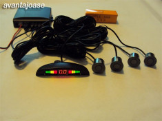 SENZORI de PARCARE cu 4 senzori negri, display led ,avertizare audio foto