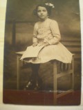 Fotografie tip carte postala - Maria Ionescu (8 ani) - 1910 - Institutul artistic de fotografii &quot;Foto Lux&quot; Bucuresti, Romania 1900 - 1950, Portrete