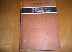 CURSUL DE FIZICA BERKELEY VOL.2 - ELECTRICITATE SI MAGNETISM - EDWARD M.PURCELL -E.D.P.,1982 foto