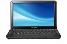 Vand mini laptop samsung nc 110 baterie noua impecabil 2 gb adus din Olanda + gratis geanta foto