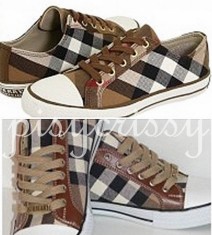 Tenisi Burberry dama + esarfa de matase Burberry CADOU!!! foto