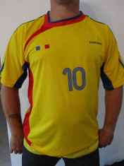 TRICOU CU ROMANIA NO 10 MUTU foto