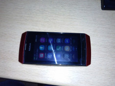 Nokia Asha 305 foto