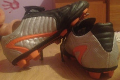 Ghete fotbal Addidas marimea 36 foto