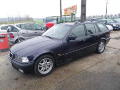 Dezmembrez BMW 325, e 36 tds touring break din 98 (pisica) foto