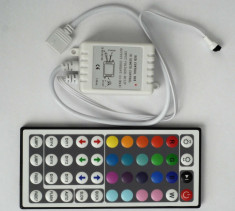 Led Controler 44key remote IR pentru banda RGB 5050 foto