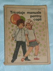 VALENTINA OSAN VARZOB - Tricotaje manuale pentru copii [peste 100 modele de imbracaminte pentru baieti si fete, pana la varsta de 12 ani] fara planse foto