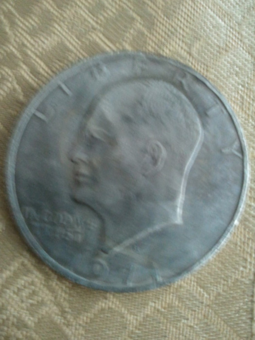 America 1 dollar 1971, 20 grame, moneda turistica, imitatie, 50 roni, cereti informatii pe forum inainte sa o cumparati