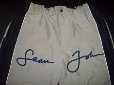 Pantaloni hip hop Sean John; dimensiuni:72-102 cm talie elastica,109 cm lungime foto