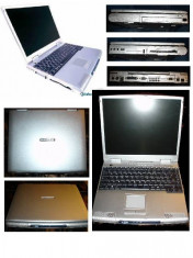 Laptop Packard Bell Easy One Silver 3100 foto