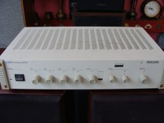 AMPLIFICATOR RADIOFICARE PHILIPS SQ10 foto