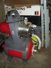 ** ** ** Pompa apa hidrofor Sterwins SP1100M , 1100w, 5400L/h, 4 bari ** foto