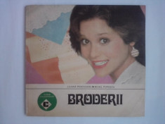 Broderii - Liliana Podoleanu, Mihail Popescu / C16G foto