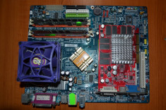 KIT placa de baza Socket A, Sempron 2200+, 1GB DDR1, Cooler, Placa video FX5200 foto