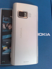 VAND NOKIA X6 WHITE Blue Alb 32GB IMPECABIL la CUTIE NECODAT foto