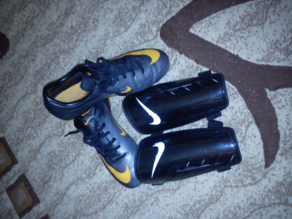 Adidasi nike mercurial + aparatori tibie nike, 37.5, Negru, Copii |  Okazii.ro