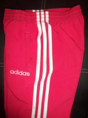 Pantaloni ? Adidas; marime XS (24/26), vezi dimensiuni; impecabili, ca noi foto